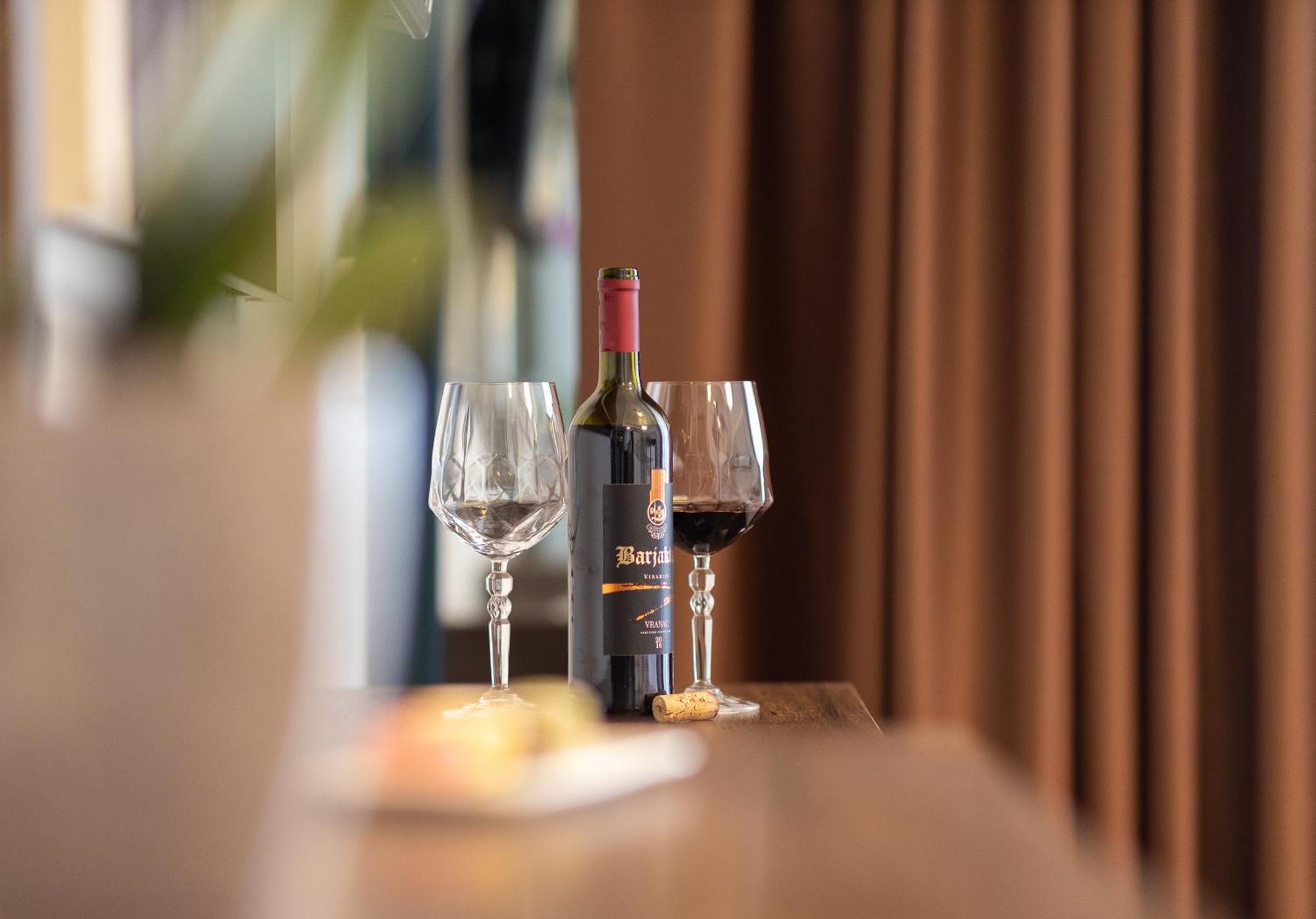 Barjaktar - Luxury Suites & Spa Ulcinj Ngoại thất bức ảnh