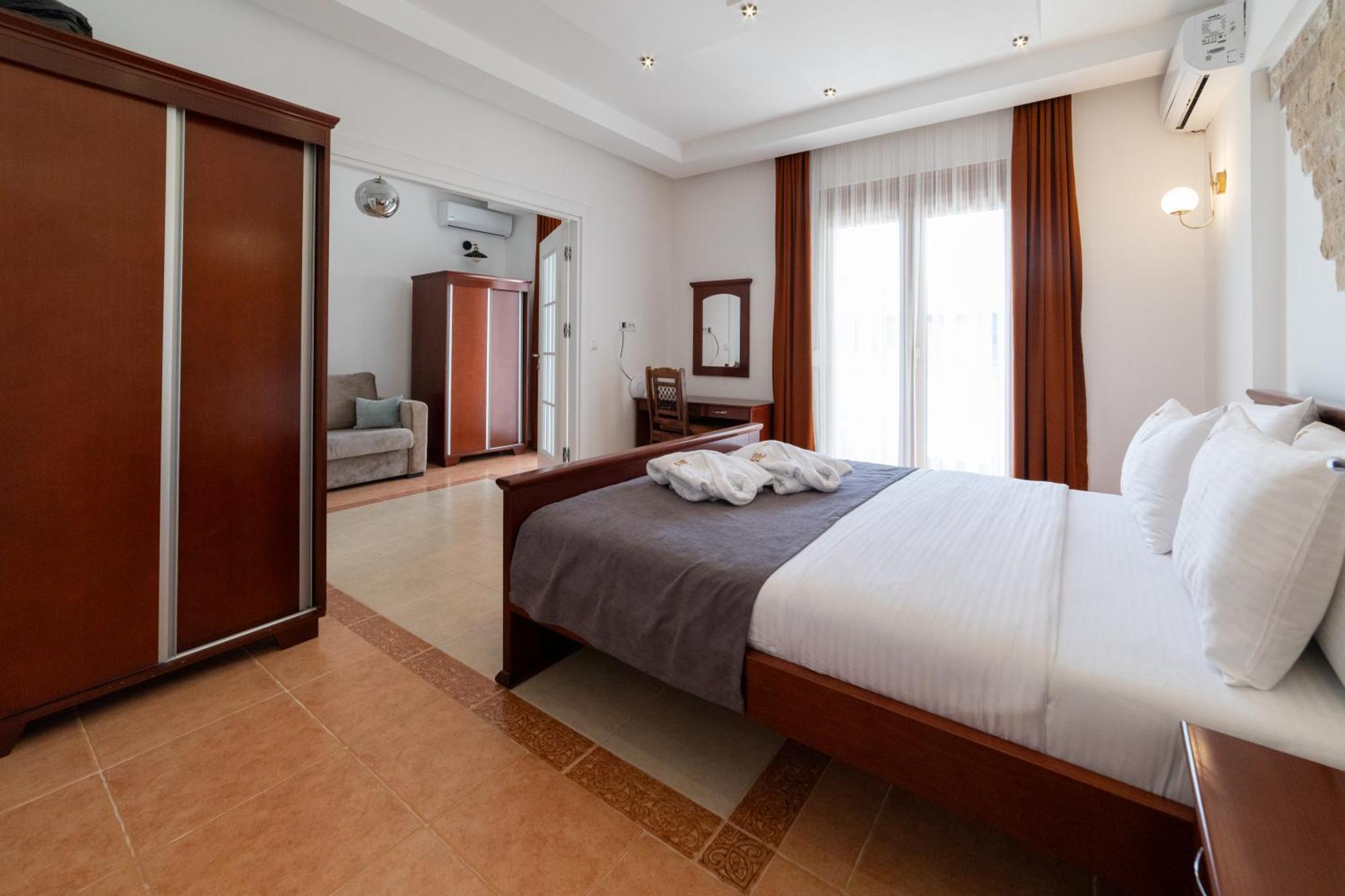 Barjaktar - Luxury Suites & Spa Ulcinj Phòng bức ảnh